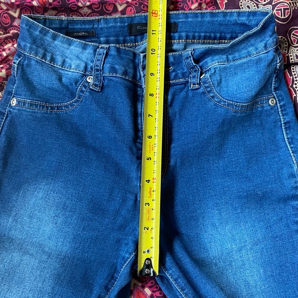 LEAVING SOON‼️ High Rise Skinny Jeggings Mom Jeans Faded Denim Stretch Highrise - Picture 11 of 12